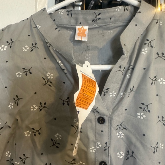 new large kurti top - Picture 2 of 2